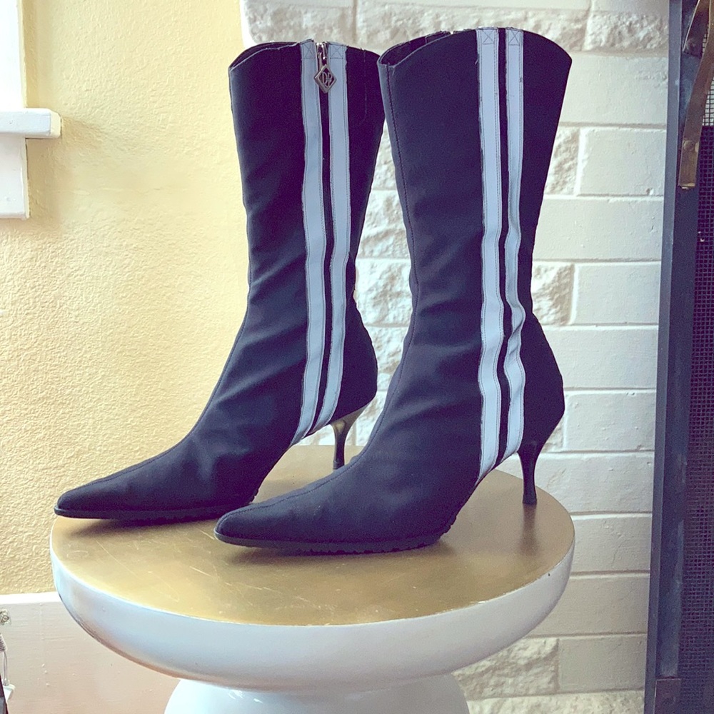 Donald J Pliner Ryoko Black & Silver Boots!
